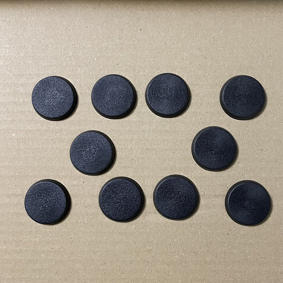 The Warhammer 40k Aos Baese Bottom seat CITADEL 32mm ROUND BASED x10