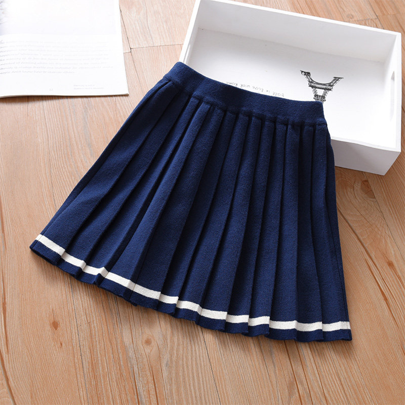 Girls wool skirt spring and autumn knitted pleated skirt children's little girl 2022 autumn new Western style autumn skirt