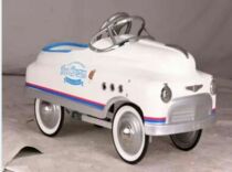 Metal iron car Children can sit tin car Pedal toy car stroller Retro tin car bicycle can sit