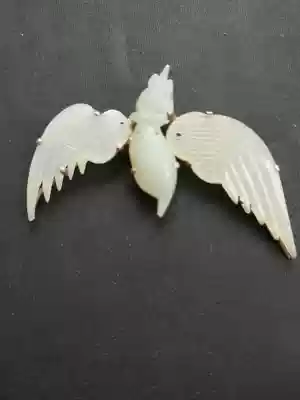 Qing Dynasty Hetian Jade Qing Dynasty Hetian jade butterfly