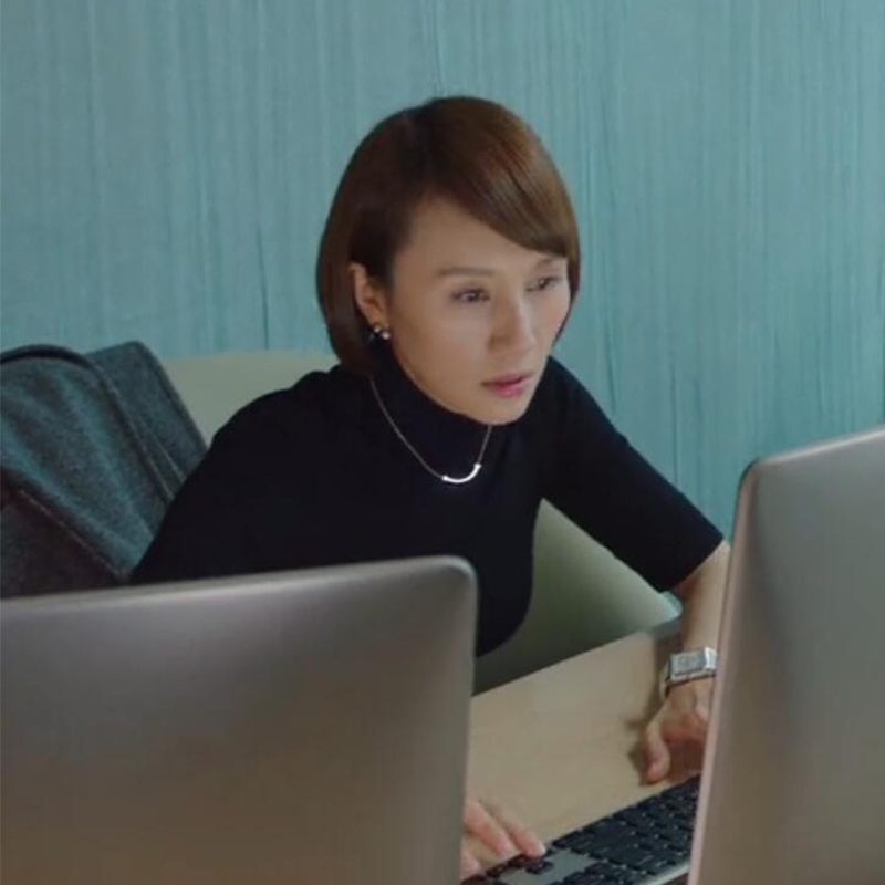 Celebrity-Style Spring Wool Knit Sweater for Women, Half-Turtleneck, Slim-Fit, Short-Sleeve Pullover, 5-Sleeve Cashmere Base Sweater