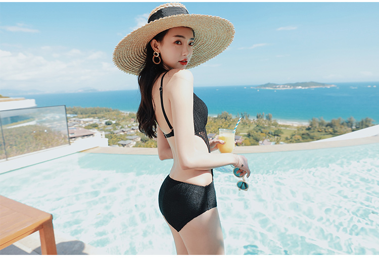 Áo tắm nữ hot hot 2018 thời trang mới thon gọn gợi cảm chói mắt đính ren đen mùa đông - Bộ đồ bơi One Piece 	áo tắm liền thân cao cấp