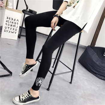 2024 autumn new cotton stretch leg embroidery slim fit outer wear sports leggings small leg pants for women 2024 autumn new cotton stretch leg embroidery slim fit outer wear sports leggings small leg pants for women