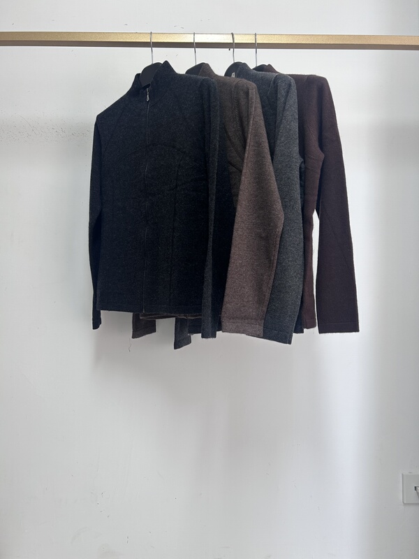 Exported to France! Dingshe 100% Baby Cashmere Half-High Collar Zipper Knit Cardigan Exported to France! Dingshe 100% Baby Cashmere Half-High Collar Zipper Knit Cardigan