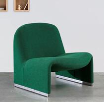 Nordic Postmodern Design Light Luxury Belt Chair Model Household Living Room Backlay Clothing Simple Leisure Chair