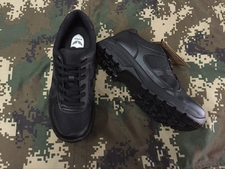 Boots militaires en cuir - amortissement - Ref 1398187 Image 10