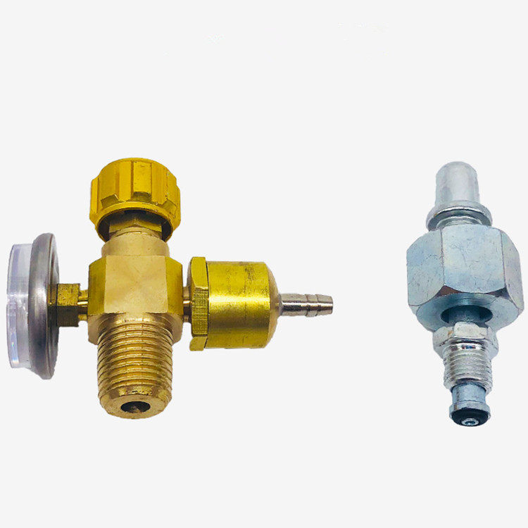 Oxygen valve 2L liter welding torch universal oxygen cylinder switch accessories decompression valve full copper thickened with meter head