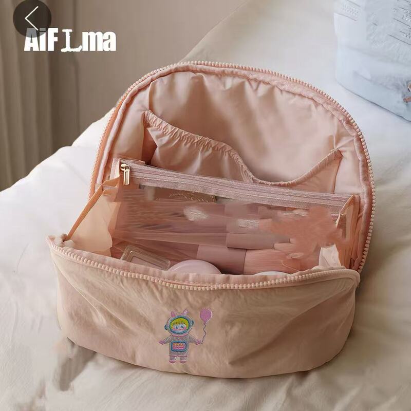 Cosmetic Bag for Women 2025 New Model High-End Super Popular Large Capacity Cute Partitioned Travel Storage Bag Portable Light Luxury High-End Cosmetic Bag for Women 2025 New Model High-End Super Popular Large Capacity Cute Partitioned Travel Storage Bag Portable Light Luxury High-End