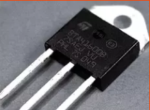 New original BTA476008 BTA47-6008 electronic thyristor triode module transistor chip