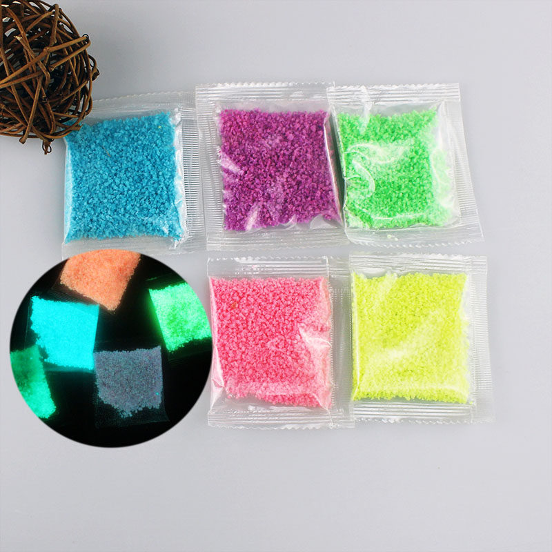 Highlight a pack of 10 grams luminous sand gravel head glowing bottle ocean bottle sand painting savings light sand creative gift