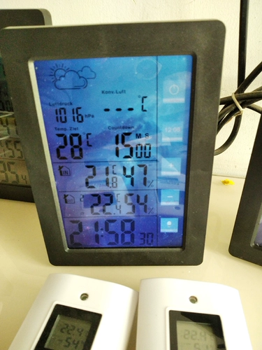 Термометр атмосферного давления метеорологической станции остатка внешней торговли не разрешается иметь ошибку влажности подсветки.