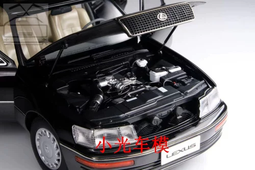 Модель автомобиля Lexus LS400 масштаба 1:18 Lingzhi Lexus (spot)