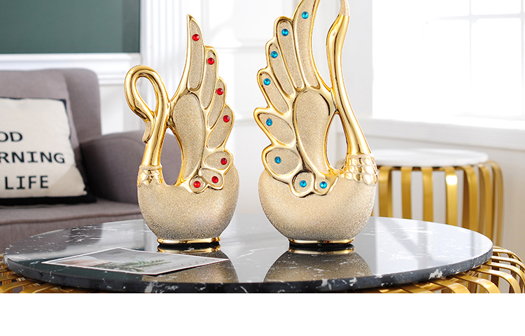 Couples swan furnishing articles gold - plated frosted set auger ceramics handicraft home sitting room TV ark adornment ornament