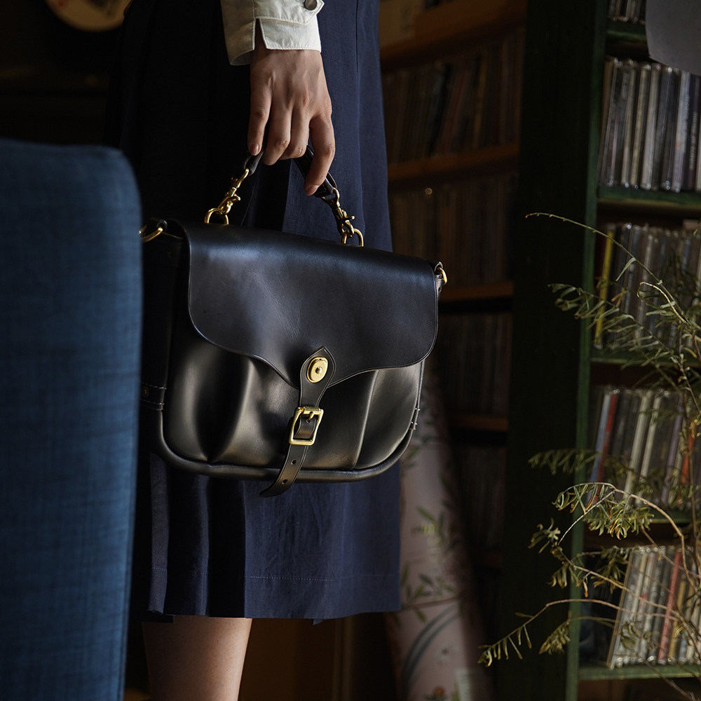 HK workshop American Horween imported first layer cowhide leather small messenger bag crossbody retro hand hand bag