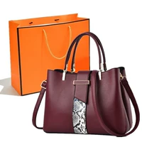 Wine Red [с подарочным пакетом] Сегодняшняя коллекция шелкового шарфа