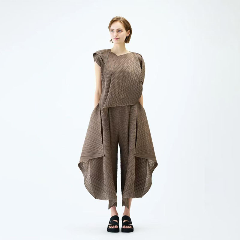 Miyake Art Creation Solid Color Popular Summer Export Irregular Wide-Leg Pants Pullover Top Pleated Suit for Women