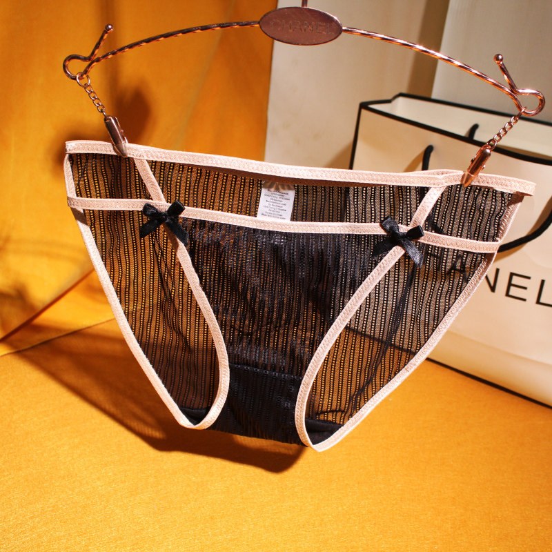 Upscale (black ensemble) Sexy ladies'underpants lace female temperament fine with mesh veil female seductive ladies' underwear