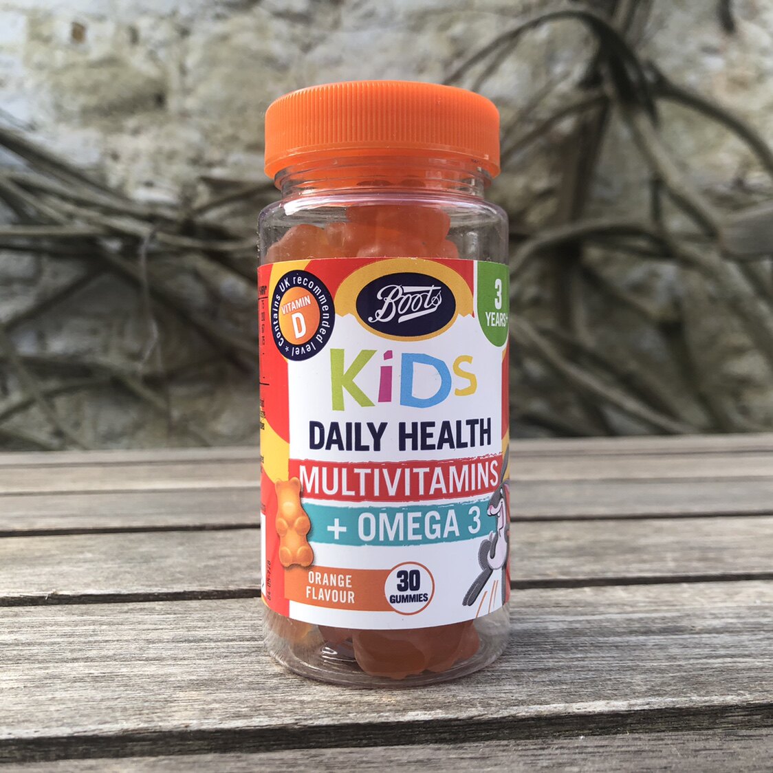British original Boots children's multivitamin fish oil DHA chewable tablets 30 pieces of orange flavor over three years old
