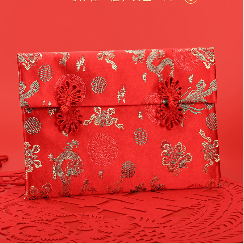 Wedding items Embroidery Red Envelopes China Wind for Chinese New Year Marriage Little Red Pack Bart Red Pack Bag Lipstick Red Envelopes 3-6 ten thousand