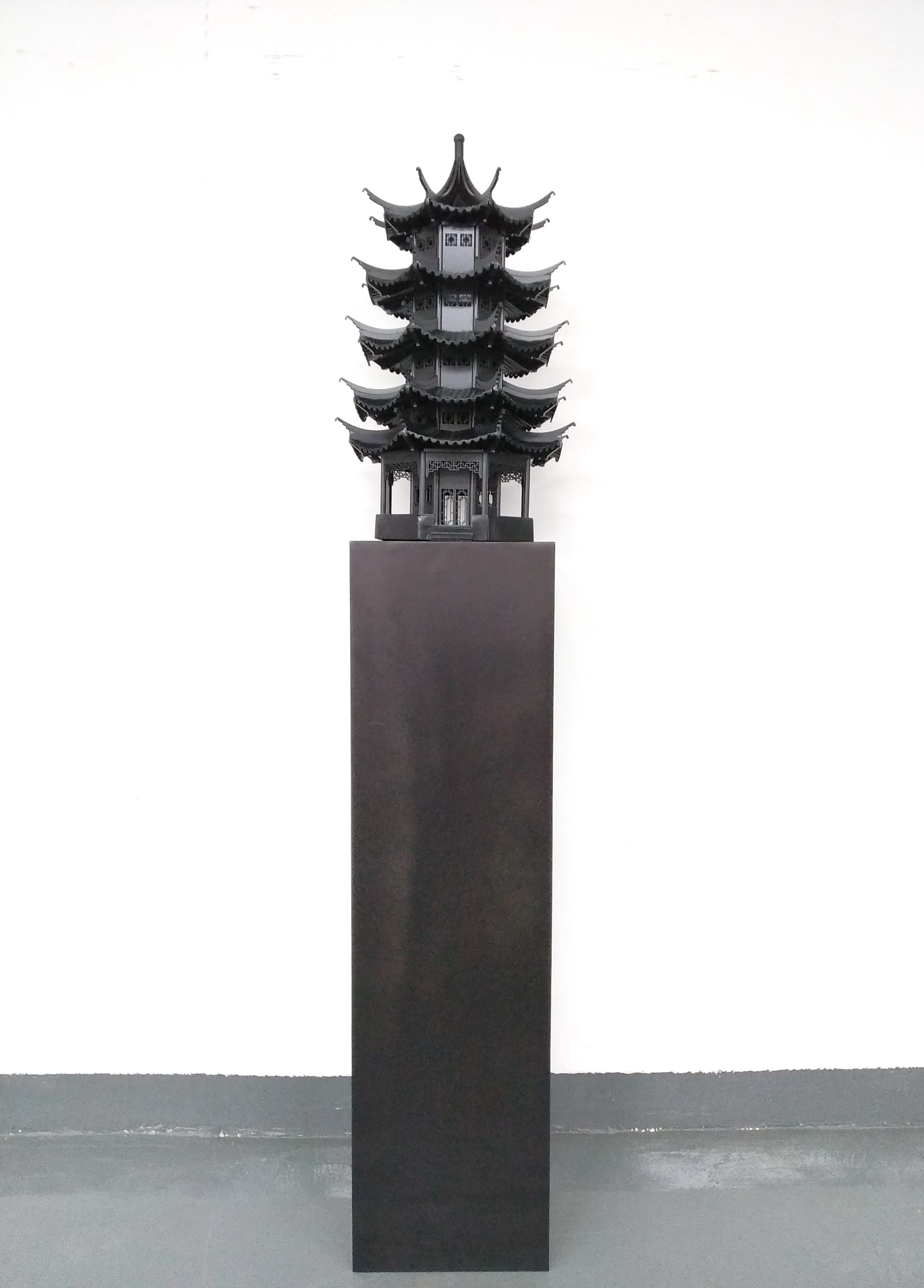 New Chinese creative imitation pagoda three-storey six-storey metal sculpture hotel villa luxury large floor ornaments