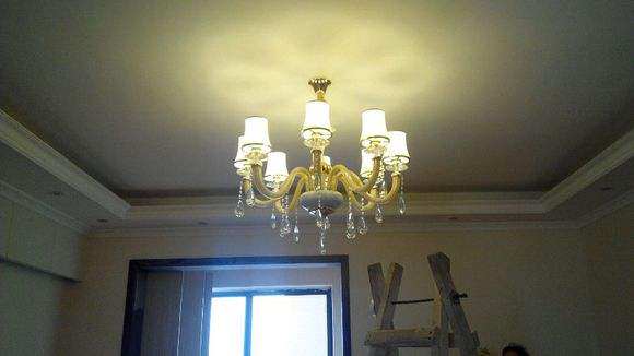 Suzhou lamps home installation maintenance hardware hanging installation bathroom installation hanging decorative tile hole