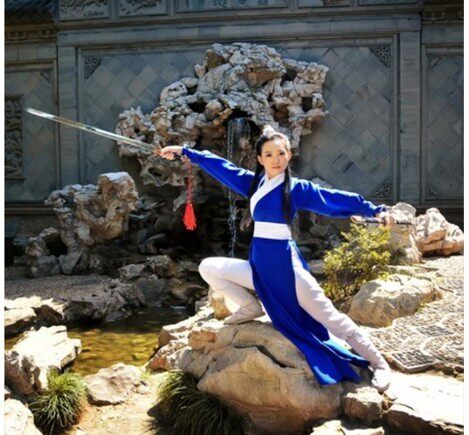 New film and TV ancient fashion show ShoGrand-Man to perform ancient costume-man's stage performance Anti-string ancient clothes