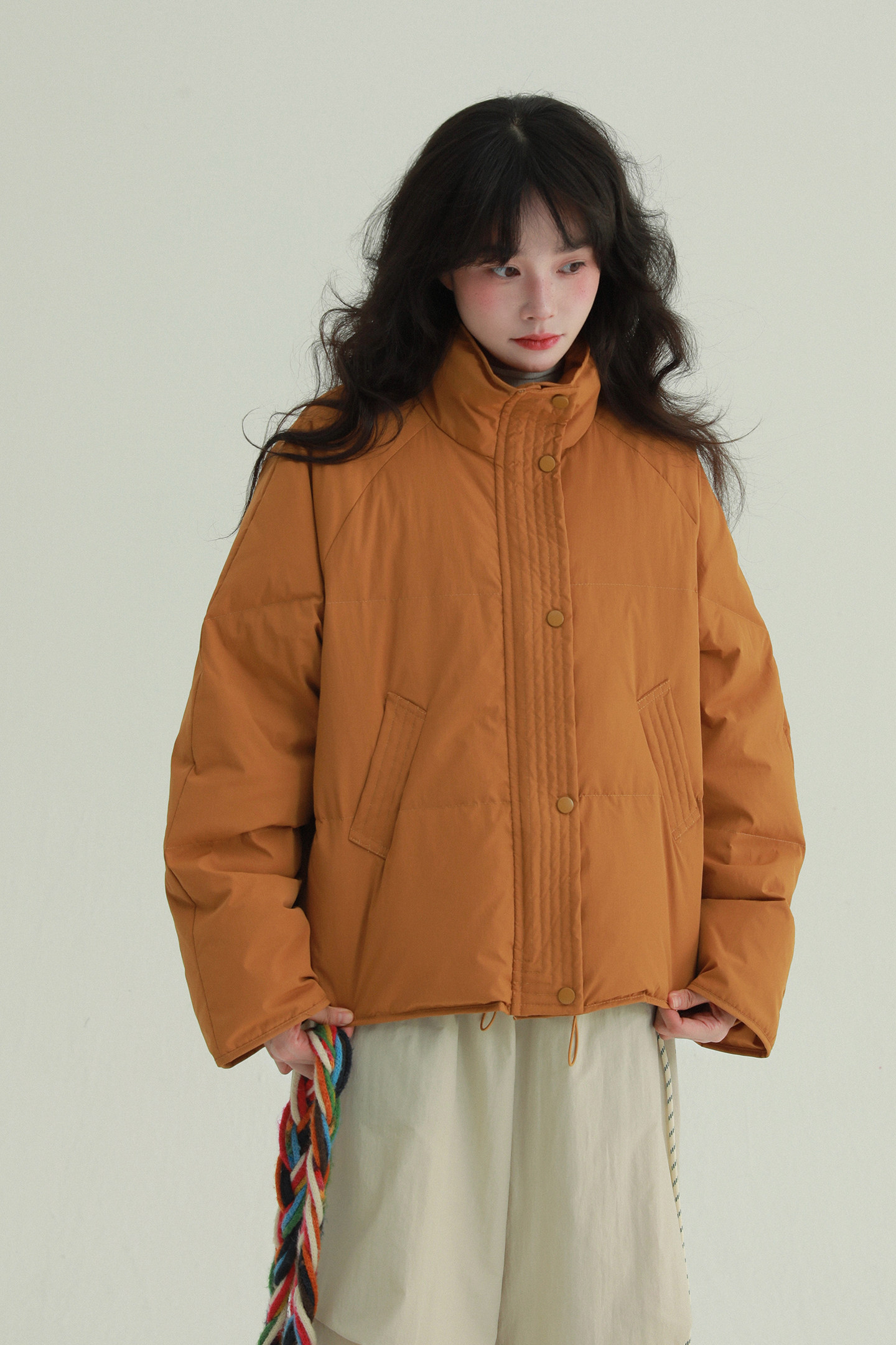 2色 松の木と松ぼっくり グリーン＆オレンジ 90%ダウン スタンドカラー 