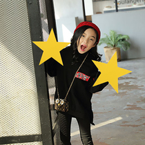 Laser yellow five-pointed star props Red star sparkle performance Games opening ceremony chorus red song and dance