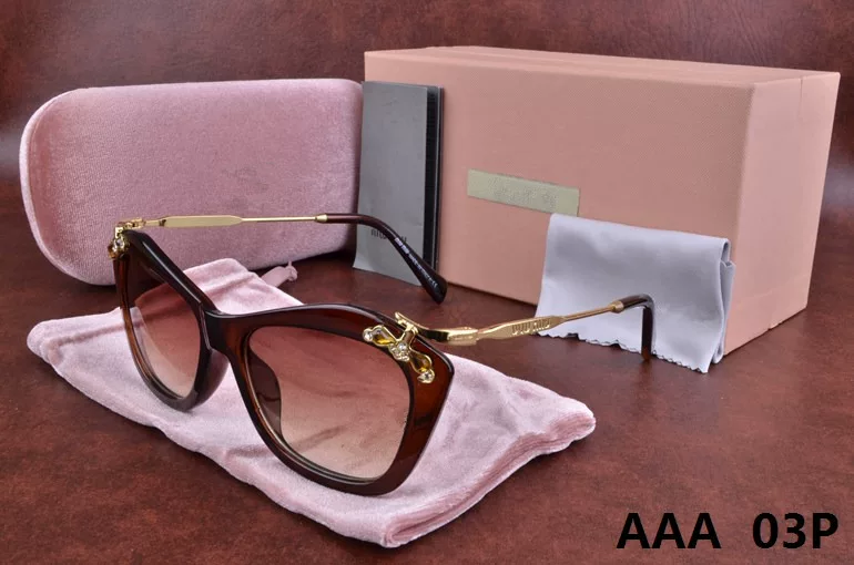 Женские солнцезащитные очки cateye