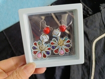 Earrings of Ethnic Characteristics for the Nation of the She