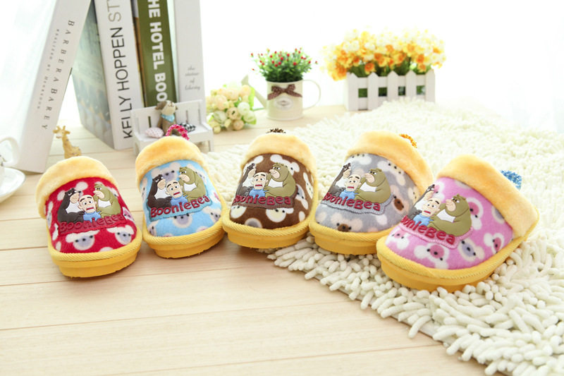 Pantoufles enfants en suède pour hiver - Ref 1021076 Image 18