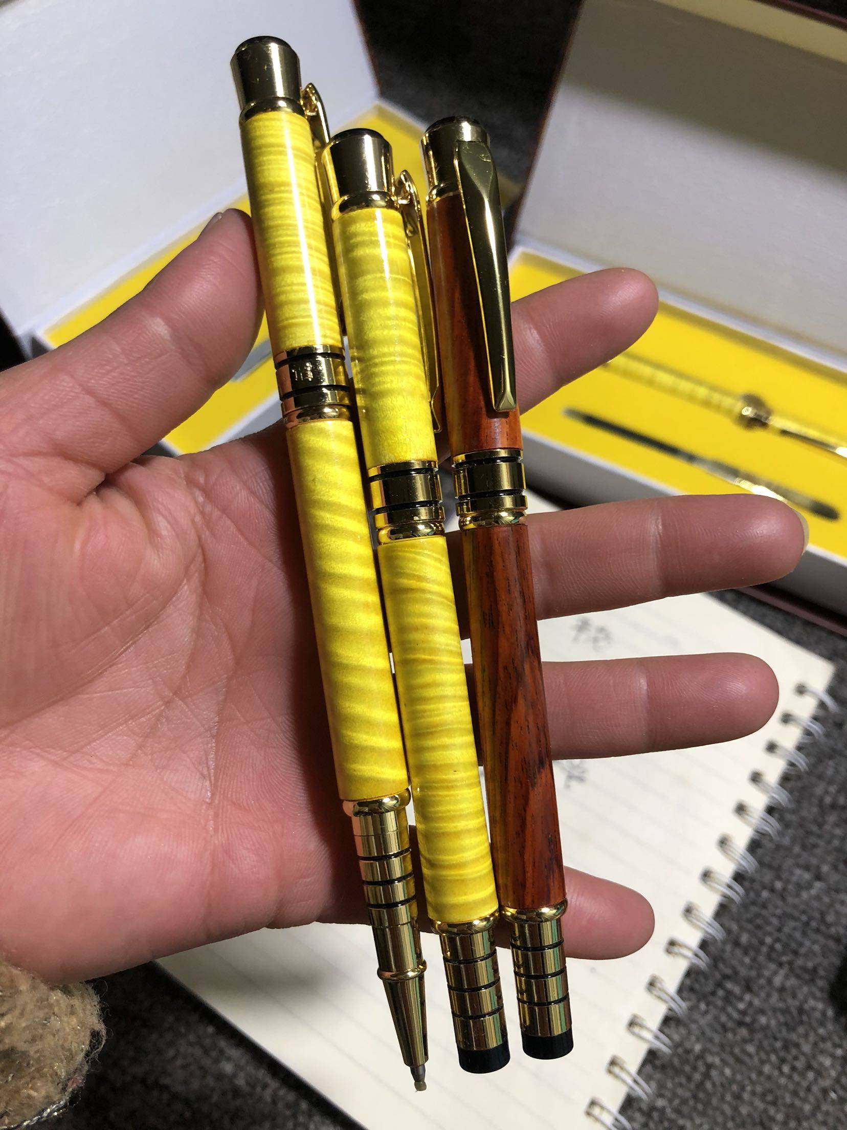 Golden wire Nanshi wood pen ball pen pen pen with adult business gift gift to give scripted letter