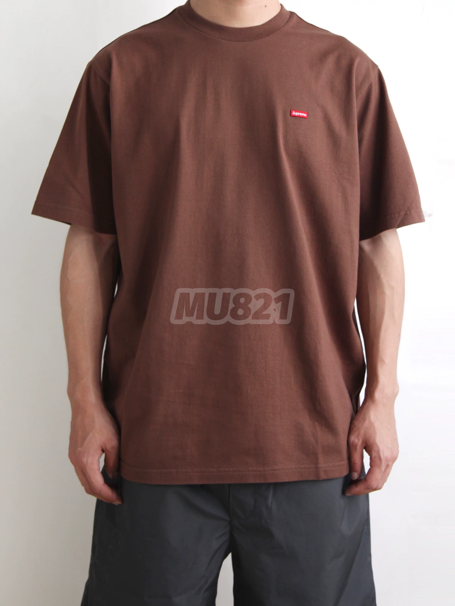 MU821 Spot Supreme Small Box Tee Classic Embroidered Circular Circles Near short -sleeved T -shirt Men and Women Summer