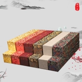 Парчовая коробка для каллиграфии и живописи, упаковка и хранение. Коробка для каллиграфии и живописи. Коробка для прокрутки. Коробка для сбора китайской живописи. Цилиндрическая парчовая коробка для каллиграфии и живописи. Подарочная коробка для каллиграфии и живописи.