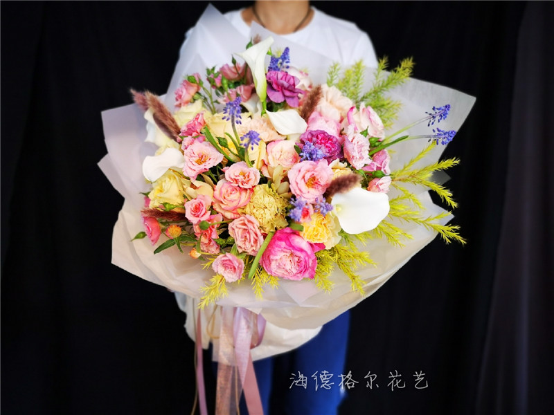 廣州高端花束進口玫瑰海芋葡萄風信子送女領導媽媽長輩歐式大花束
