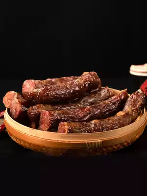 Guizhou specialty smoked sausage 500g bag two flavors spicy spiced sausage Sichuan bulk handmade wax flavor