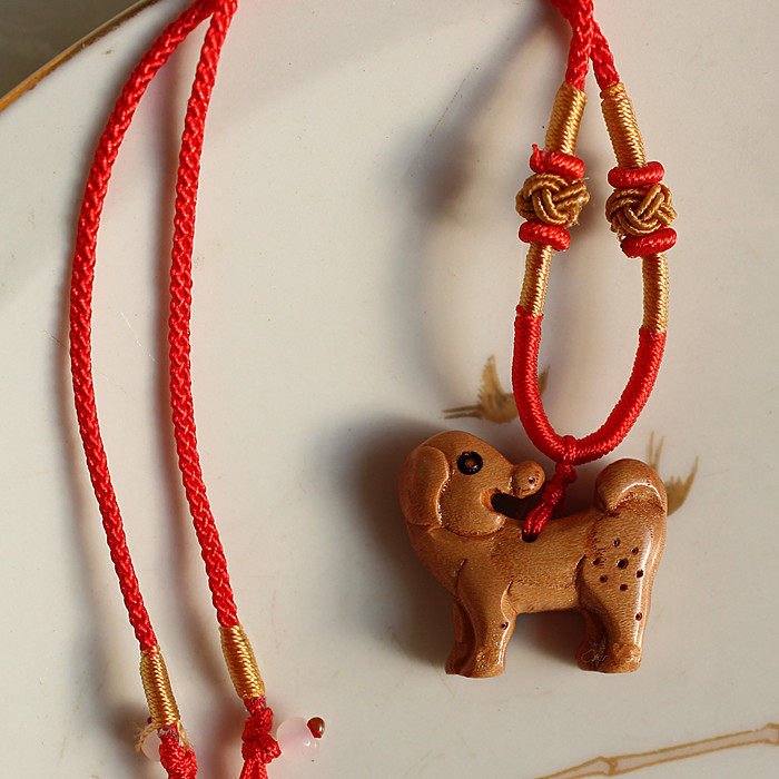 Peachwood Necklace Pendant Hand Keychain Wooden Puppy Pendant Zodiac Dog Hand Carved Portable Pendant