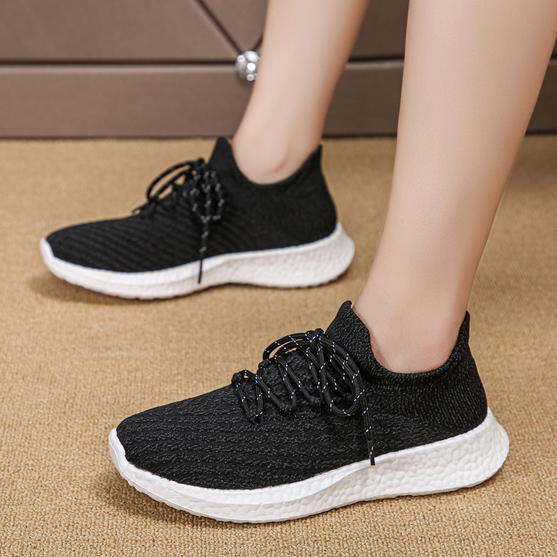 Feiwei Walking Shoes Are Lightweight, Breathable, Comfortable, Fashionable and Trendy Mesh Shoes and Socks for Men and Women, Suitable for All Seasons