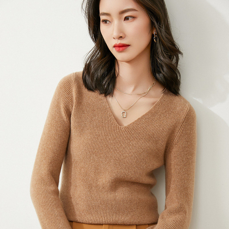 V collar long sleeve bottom sweater woman dressing body warm and short non wool knit cardiovert 21 autumn winter new interiors