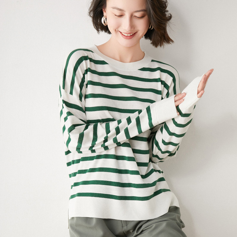 2021 Early autumn new stripe Striped Knit Cardiovert loose Conspicuated Long Sleeves Inner Hitch Sleeves Reduced-Aged Sweater