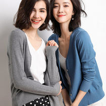 Knitted cardigan women's short spring 2019 new loose long sleeve sweater foreign style V-neck small coat thin