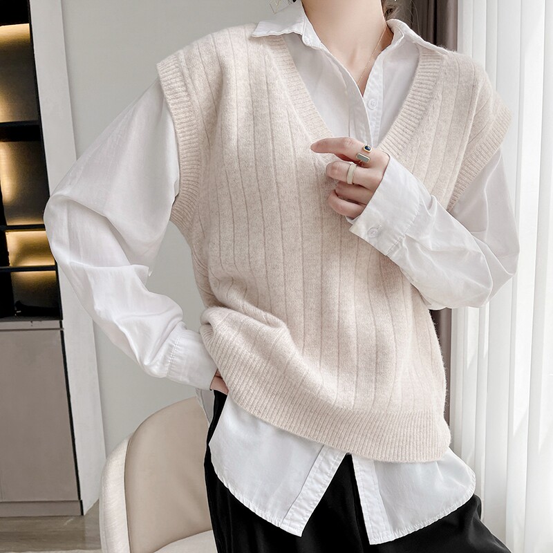 South Korean fashion knit waistcoat vest with shirt T-shirt V collar needlework cardiovert shoulder sleeveless sweater waistcoat waistcoat