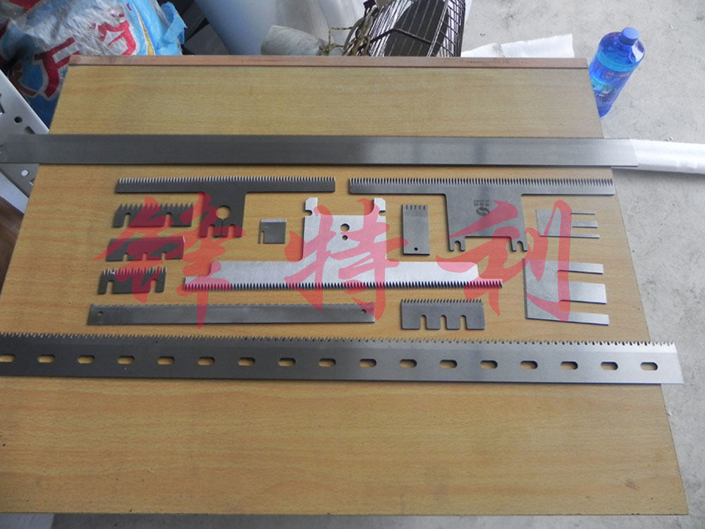 Packaging Machine Tooth Knife Packaging Machine Serrated Blade High Speed Mesh Packaging Machine Tooth Blade Single-sided Tooth Cutting Knife