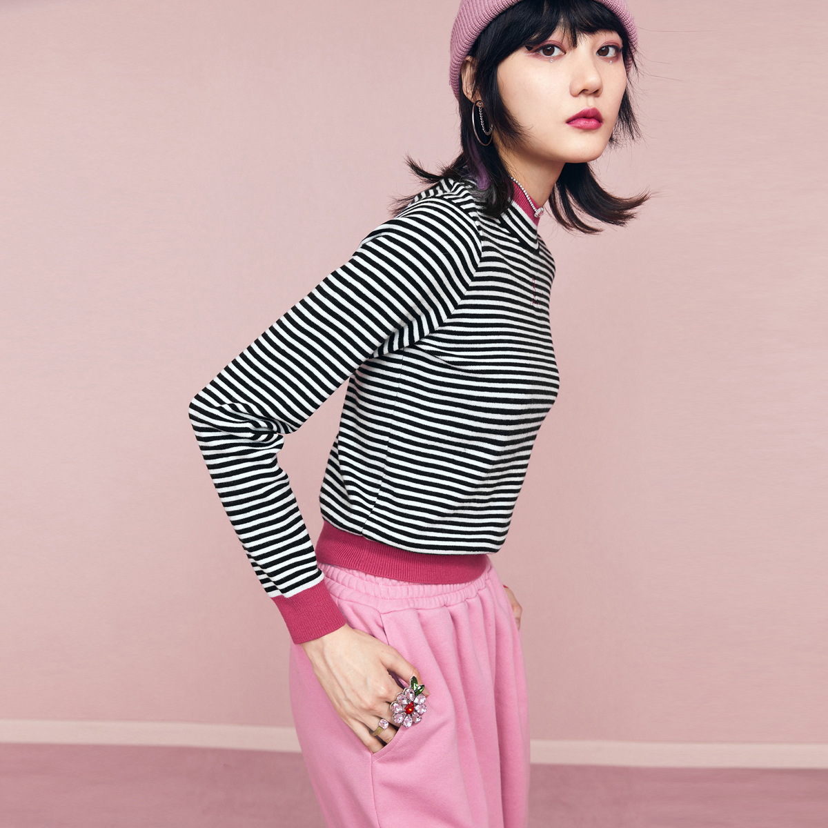 太平鸟 玛丽猫联名款 女式小高领条纹打底衫针织衫 凑单折后¥131.73包邮 太平鸟 玛丽猫联名款 女式小高领条纹打底衫针织衫 凑单折后¥131.73包邮