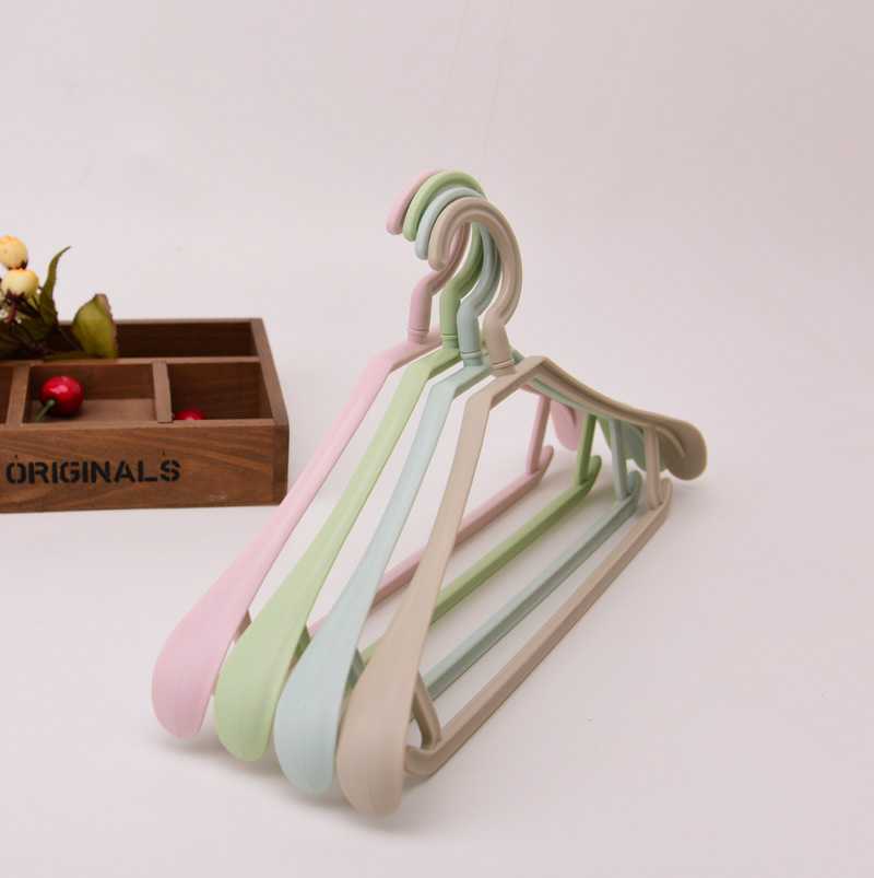 Hook 360° rotatable drying household wide shoulder no trace plastic non-slip clothing hanging adult hook clothes hanger