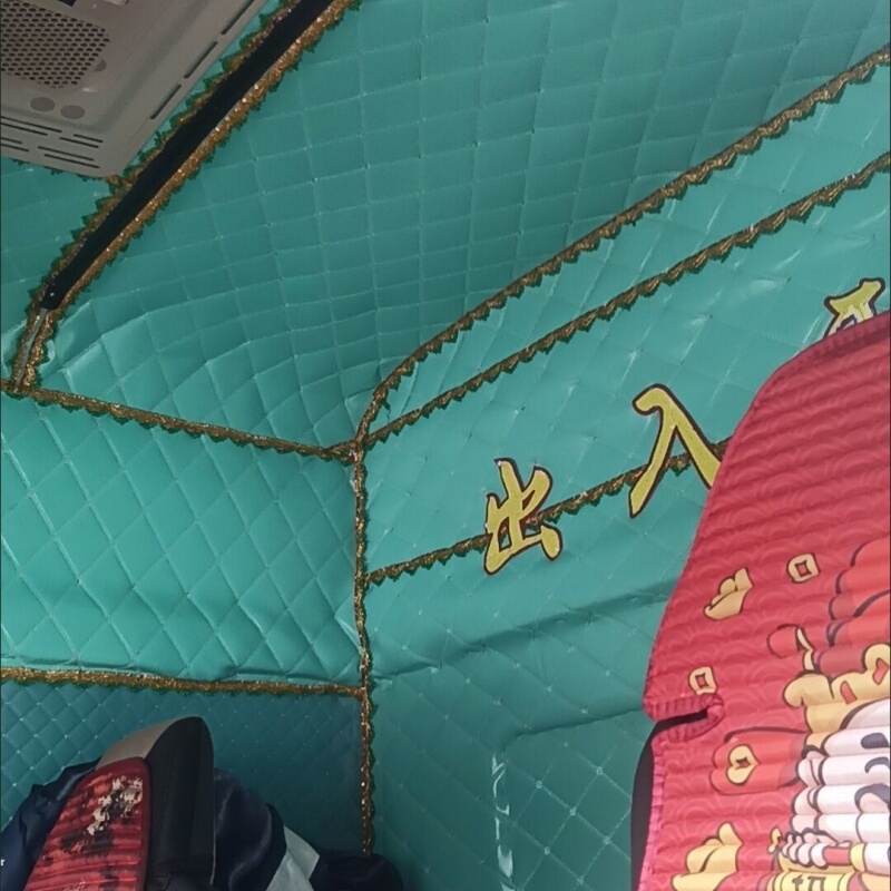 Truck Canopy Fabric, Cab Soft Upholstery, Modification and Renovation, Leather Light Truck Ceiling Liner, Interior Decoration and Embellishment Truck Canopy Fabric, Cab Soft Upholstery, Modification and Renovation, Leather Light Truck Ceiling Liner, Interior Decoration and Embellishment