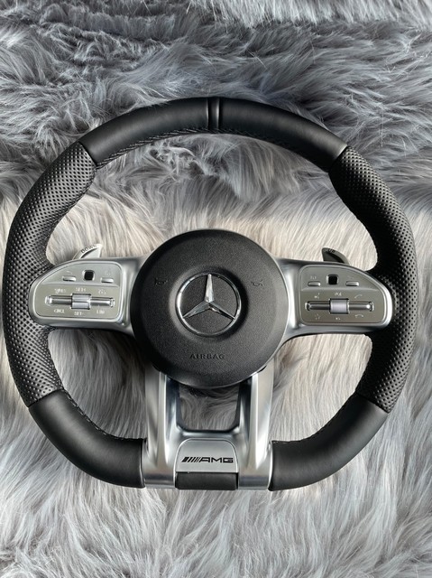 Suitable for old Mercedes-Benz modified new AMG carbon fiber steering wheel AECSG-class GLC260GLECLSGT