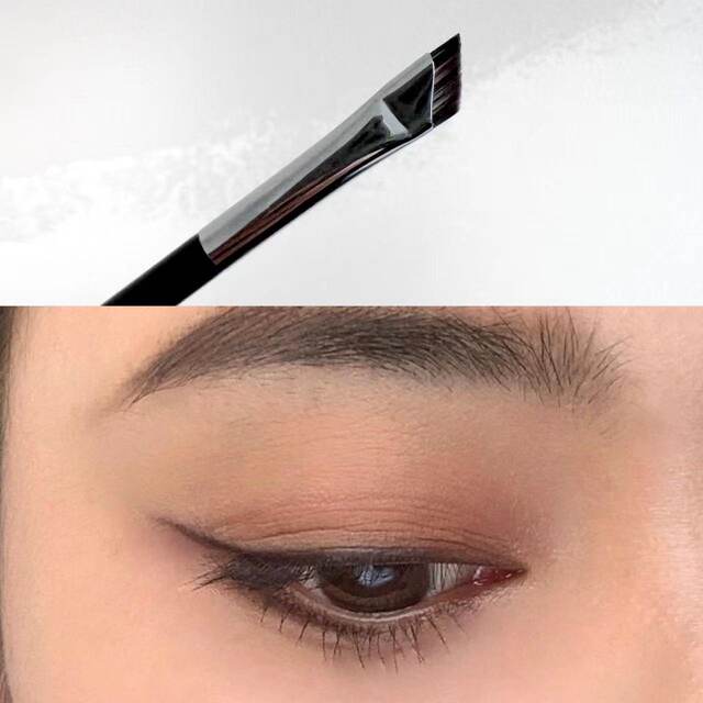 Jujuju ໃຊ້ງ່າຍ~ Bevel blade eyeliner brush novice flat sickle eyelid down to lying silkworm detail brush makeup