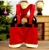 Штаны с красным вином