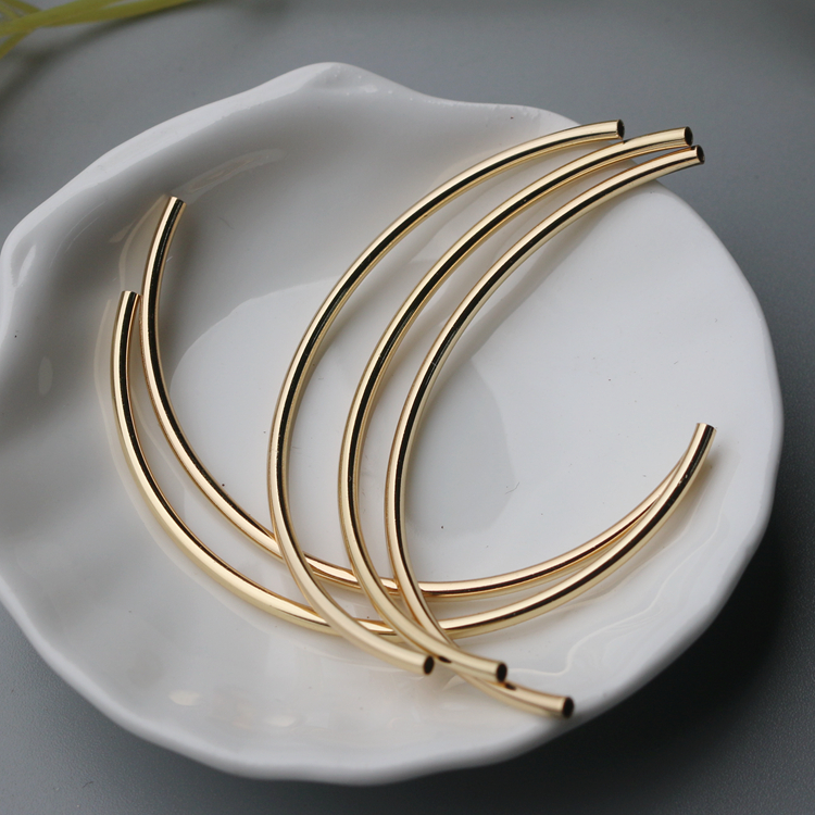 Phụ kiện vàng 14k trơn nửa vòng tay uốn cong 2 mm * 60 màu phụ kiện tự làm bằng tay vật liệu có thể được tùy chỉnh - Vòng đeo tay Cuff vòng tay gỗ trầm hương